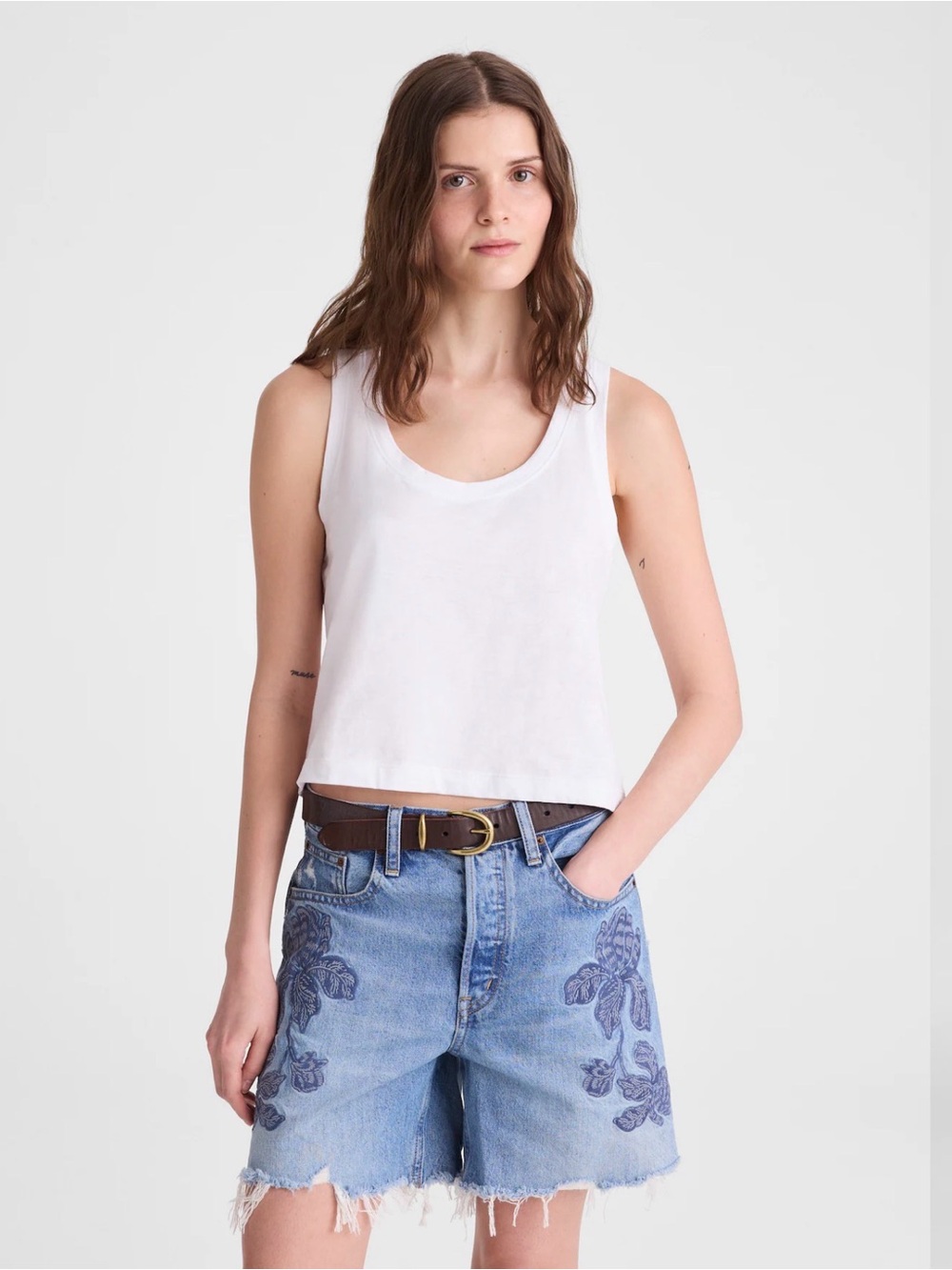 MADEWELL  The Essex Short In Embroidered Floral OA094